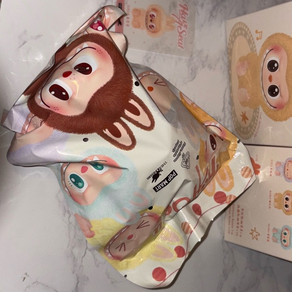 POP MART Labubu Have A Seat CONFIRMED DADA - Picture 2 of 7